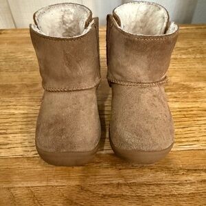 UGG Tan Suede Boots with Plush Lining